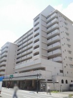 DEMO-01 ●守山駅徒歩3分
●2026年3月室内リフォーム済
●全居室バルコニーに面す