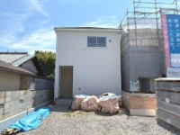 DEMO-01 ●耐震等級3
●オール電化住宅
●4LDK
●パントリー付