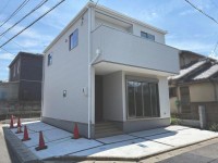 DEMO-01 ●ZEH水準省エネ住宅
BELS申請の場合\132,000-(税込)
●角地物件
●駐車3台可（車種による）