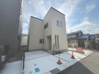 DEMO-01 ●JR「南草津駅」徒歩約19分
●家具・照明付
●全居室6帖以上
●オール電化住宅