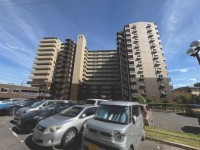 DEMO-01 ●5階部分、角住戸！
●専有面積92.28平米の4ＬＤＫ
●南向きバルコニー