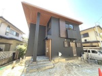 DEMO-01 ●2026年9月リフォーム済
●家具・照明付きで販売
●LDK19帖
●全居室6帖以上